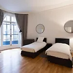Spcaious Flat 160 M2 Close To Eiffel Tower
